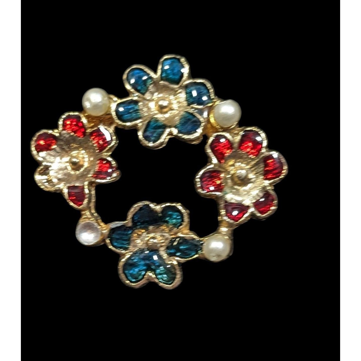 Other Vintage Floral Red White And Gold With Pearl Accents Brooch Size ONE SIZE - 1 Thumbnail