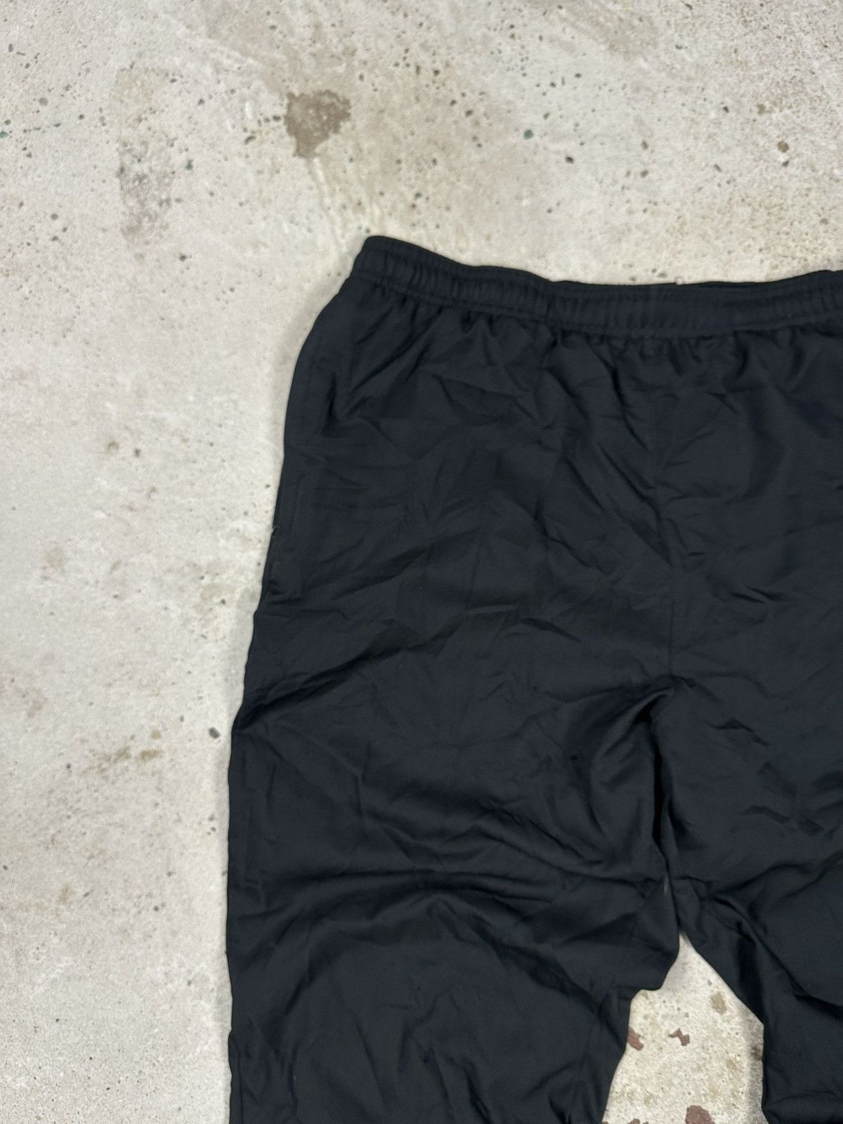 Nike Vintage Nike Black Track Pants Swoosh y2k Size US 33 - 6 Thumbnail