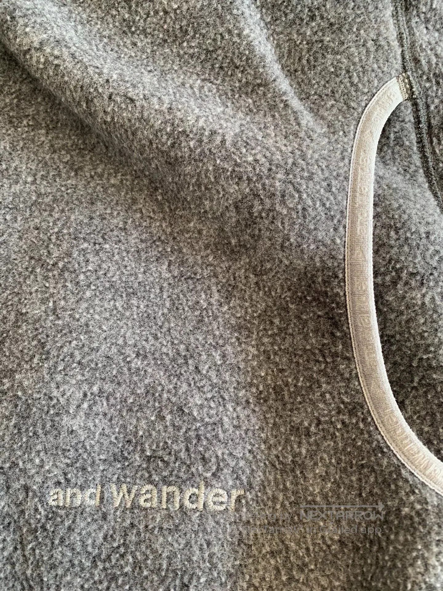 And Wander warm pullover with stand. Size US XL / EU 56 / 4 - 9 Thumbnail
