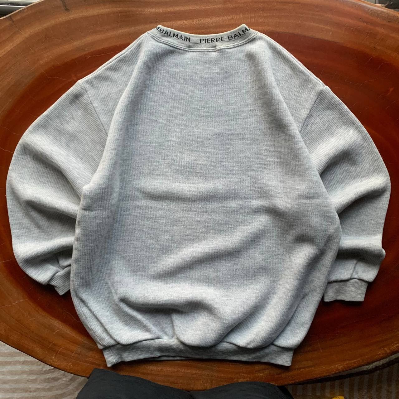 Pierre Balmain Vintage Pierre Balmain Crewneck Light Grey Sweatshirt Size US M / EU 48-50 / 2 - 2 Thumbnail