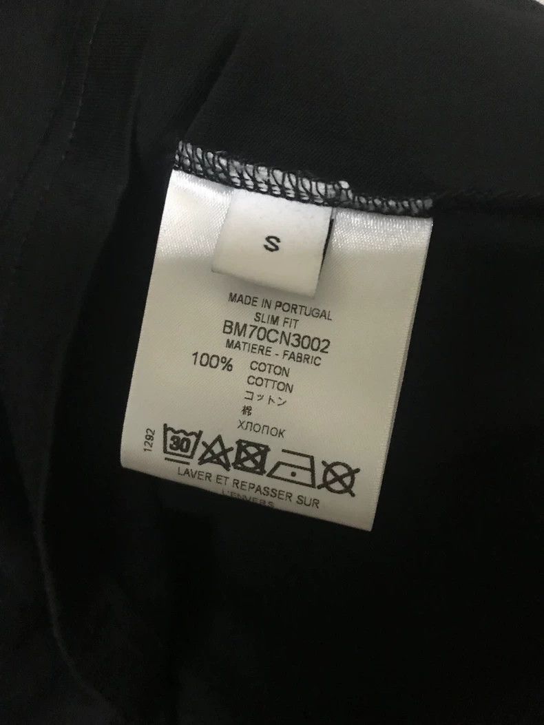 Givenchy Givenchy Classic distressed five-pointed star men's T-shir Size US S / EU 44-46 / 1 - 5 Thumbnail