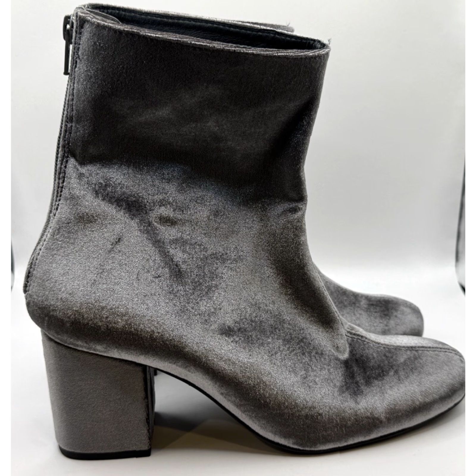 Free People FREE PEOPLE GRAY VELVET ANKLE BOOTS Back Zip EU 39 US 8.5 Size US 6 / IT 36 - 2 Thumbnail