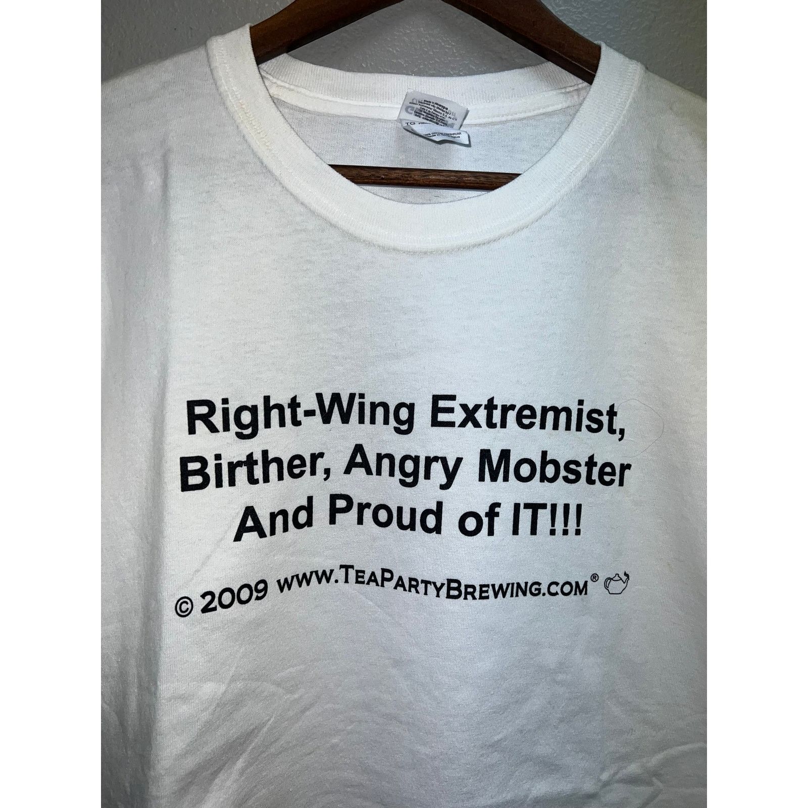 Gildan Tea Party Brewing Shirt Right Wing Extremist Republican XL Size US XL / EU 56 / 4 - 2 Thumbnail