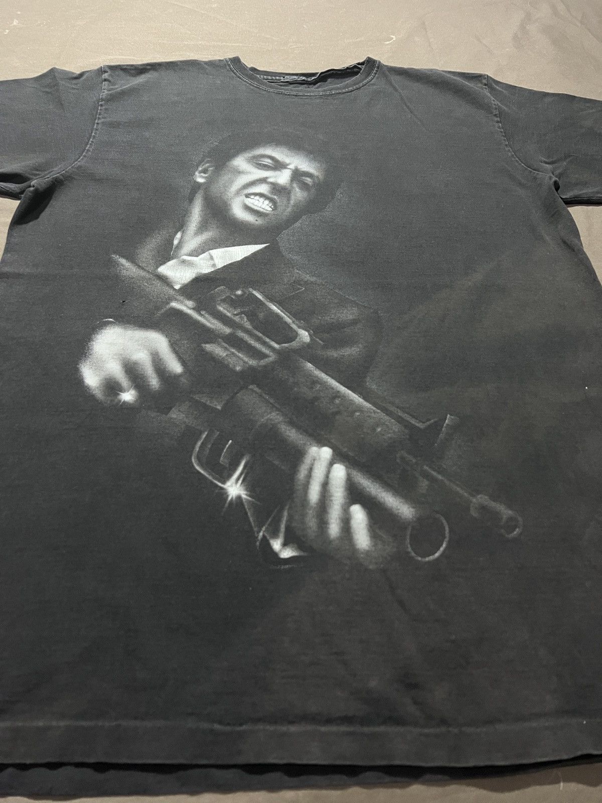 Vintage Vintage 90s Scarface Tony Montana movie Tee Thrashed Faded Size US XL / EU 56 / 4 - 5 Thumbnail