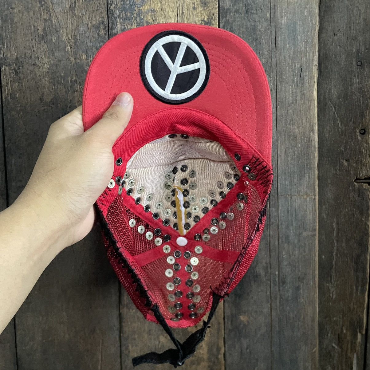 Yasuyuki Ishii Vintage Yasuyuki Ishii Studded Distress Trucker Cap Size ONE SIZE - 12 Thumbnail
