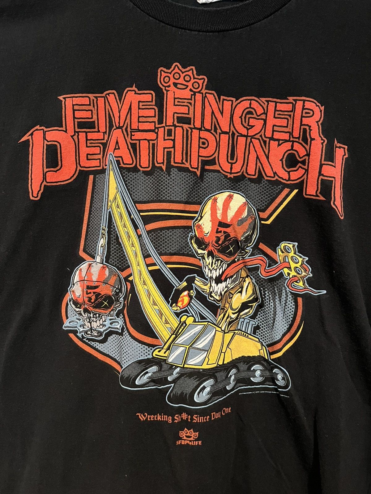Band Tees 2015 five finger death punch band tshirt Size US XXL / EU 58 / 5 - 2 Thumbnail