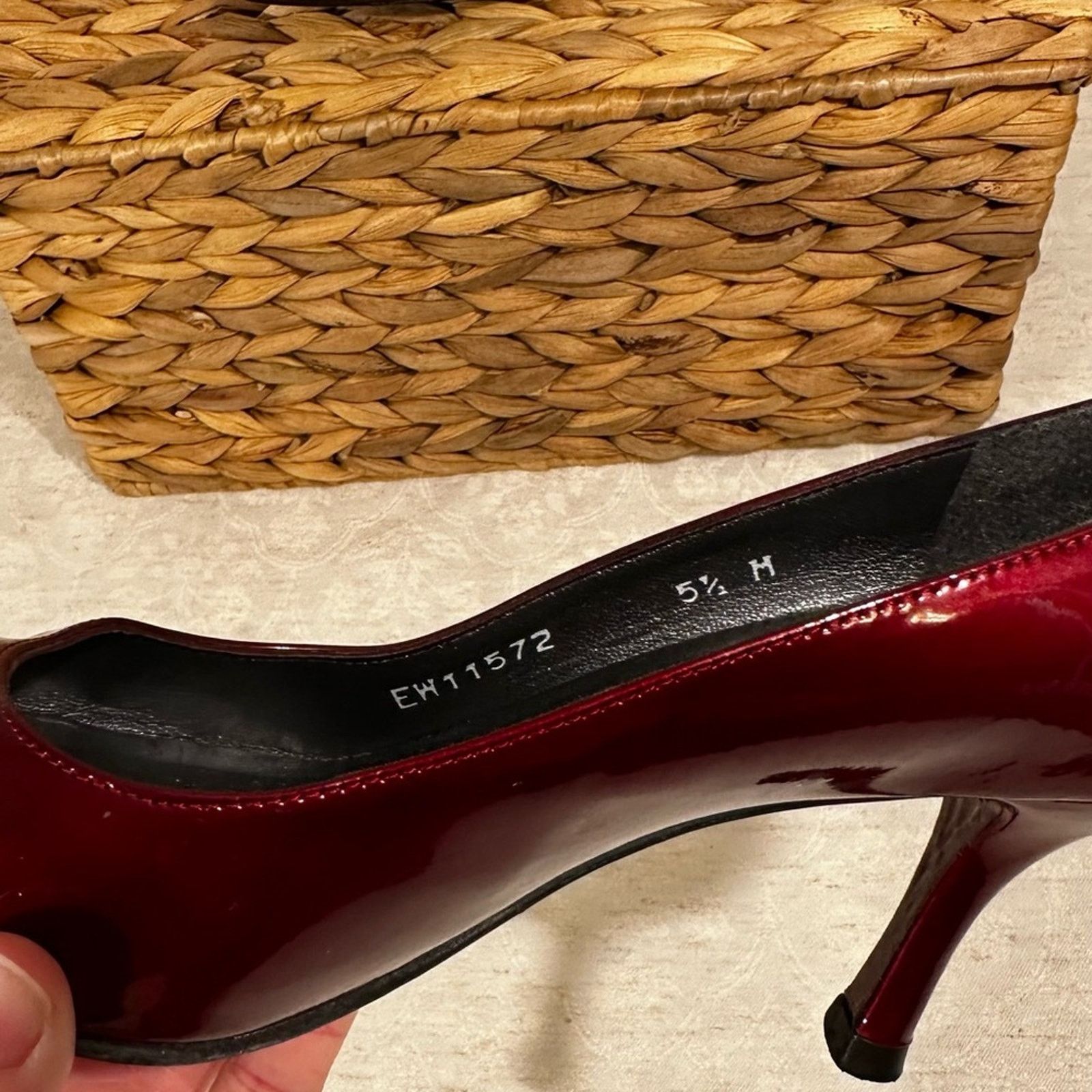 Stuart Weitzman Vintage Stuart Weitzman Burgundy Patent Leather Pointed Toe Size US 5.5 / IT 35.5 - 4 Thumbnail