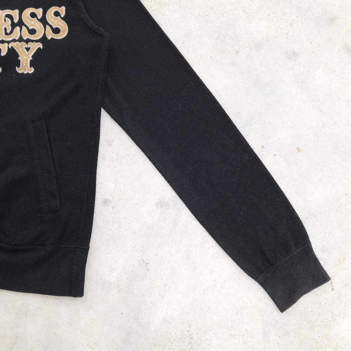 Hysteric Glamour 2000's Hysteric Glamour " Endless Party " Black Sweater Size US S / EU 44-46 / 1 - 10 Thumbnail