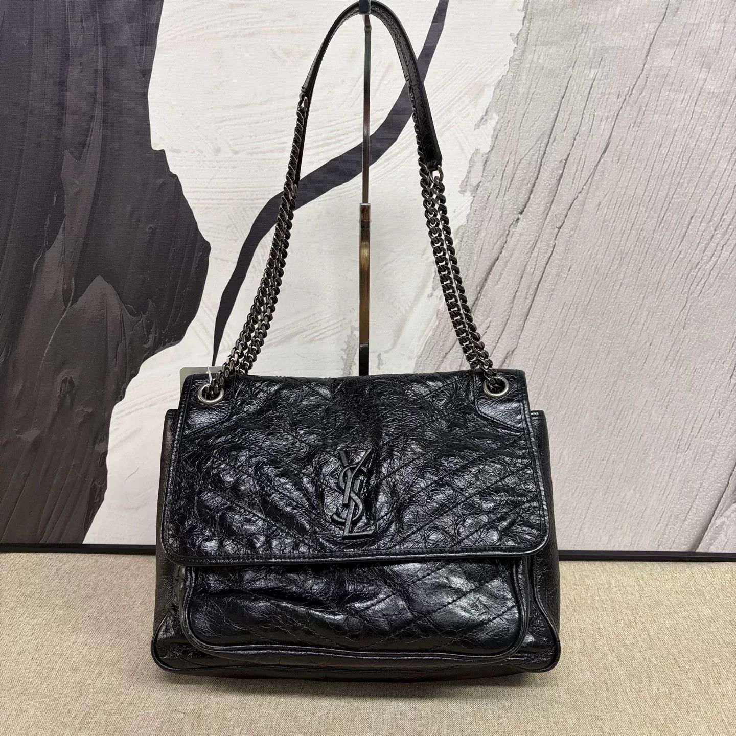 Saint Laurent Paris Pre-loved Bag Very good condition Size ONE SIZE - 1 Thumbnail