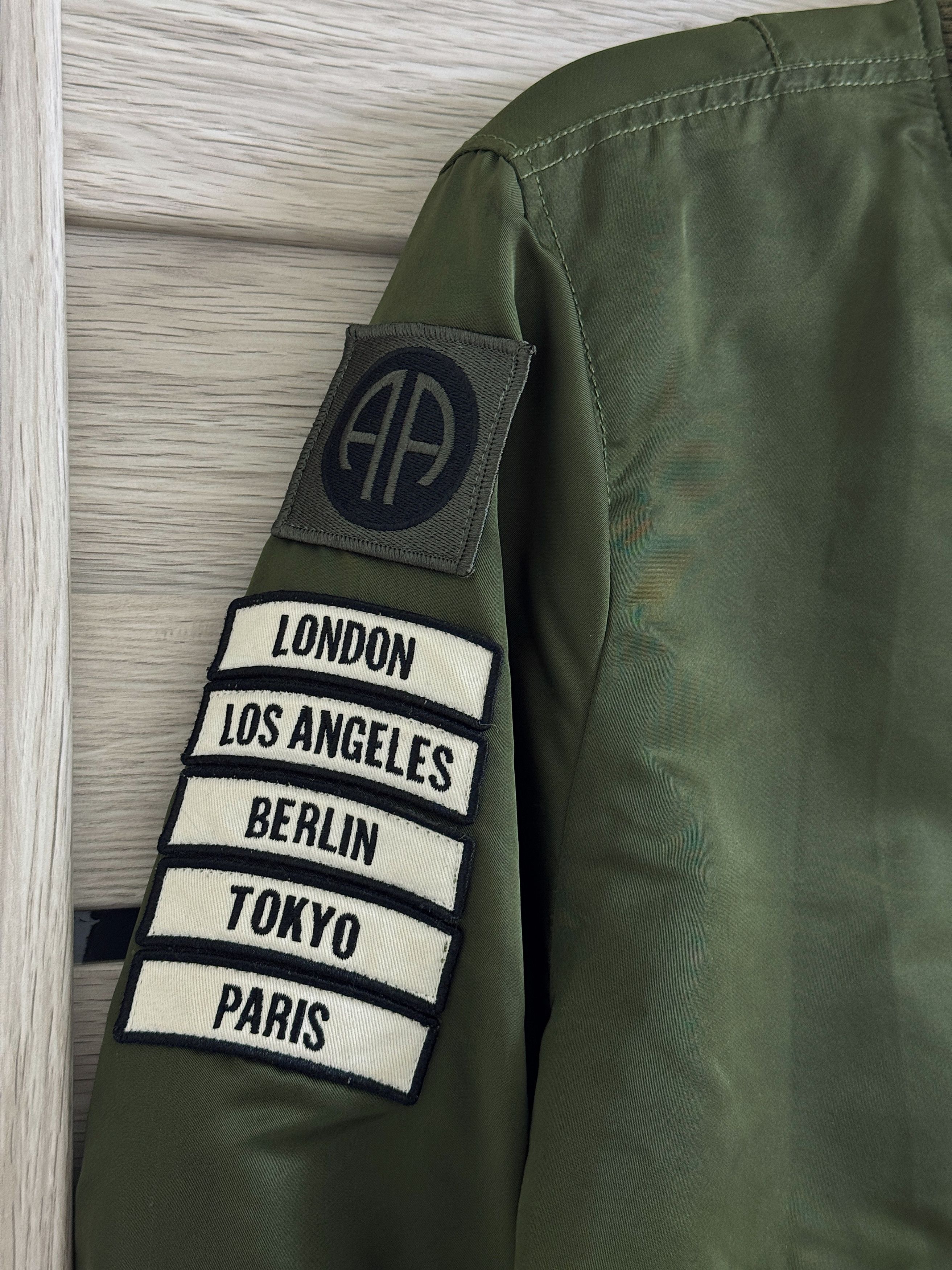 Alpha Industries Alpha Industries MA-1 TT Flying Bomber Jacket Size US M / EU 48-50 / 2 - 8 Thumbnail