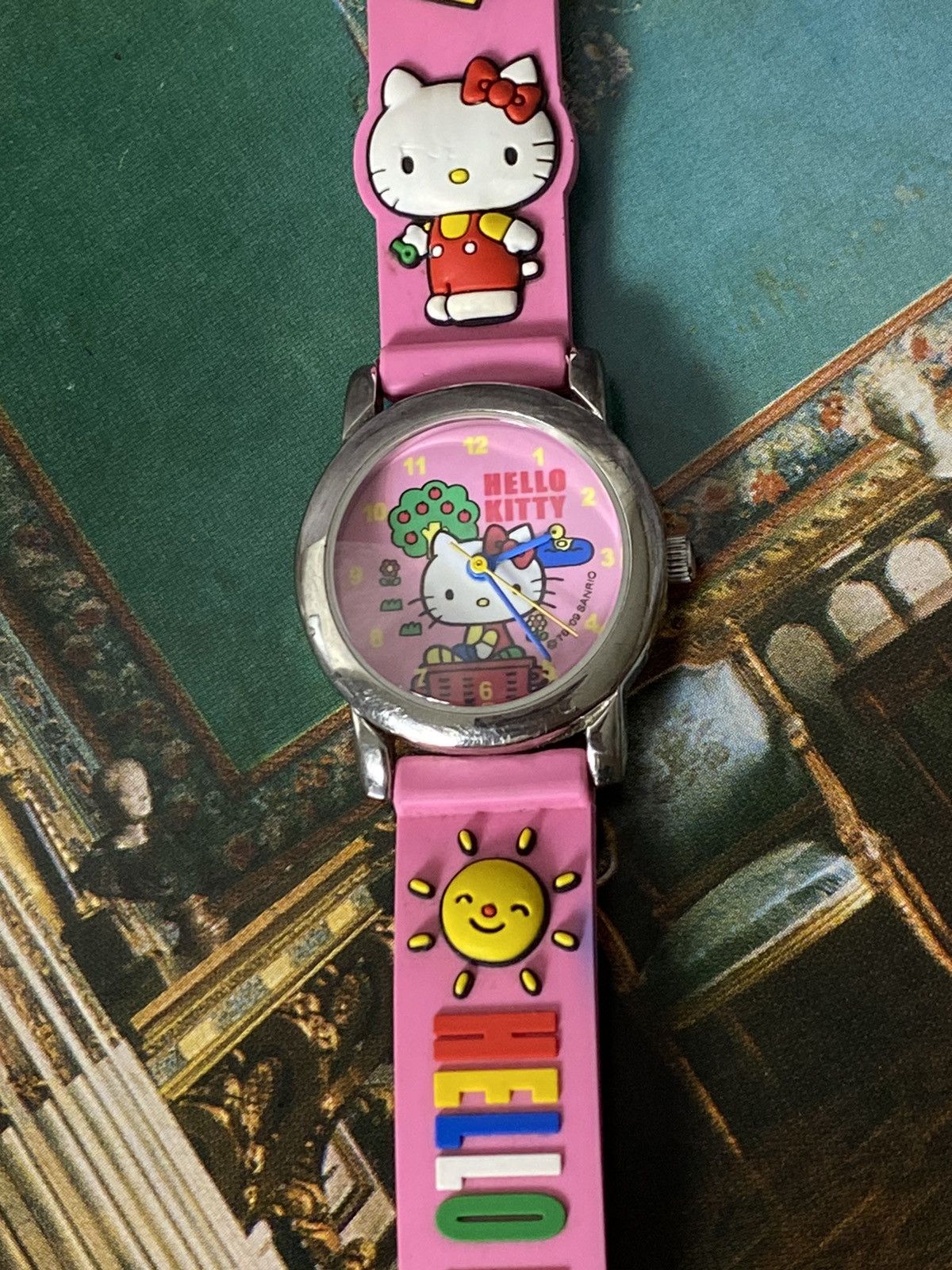 Japanese Brand Hello Kitty Watch: 2009 Sanrio Kit and Friends Size ONE SIZE - 3 Thumbnail