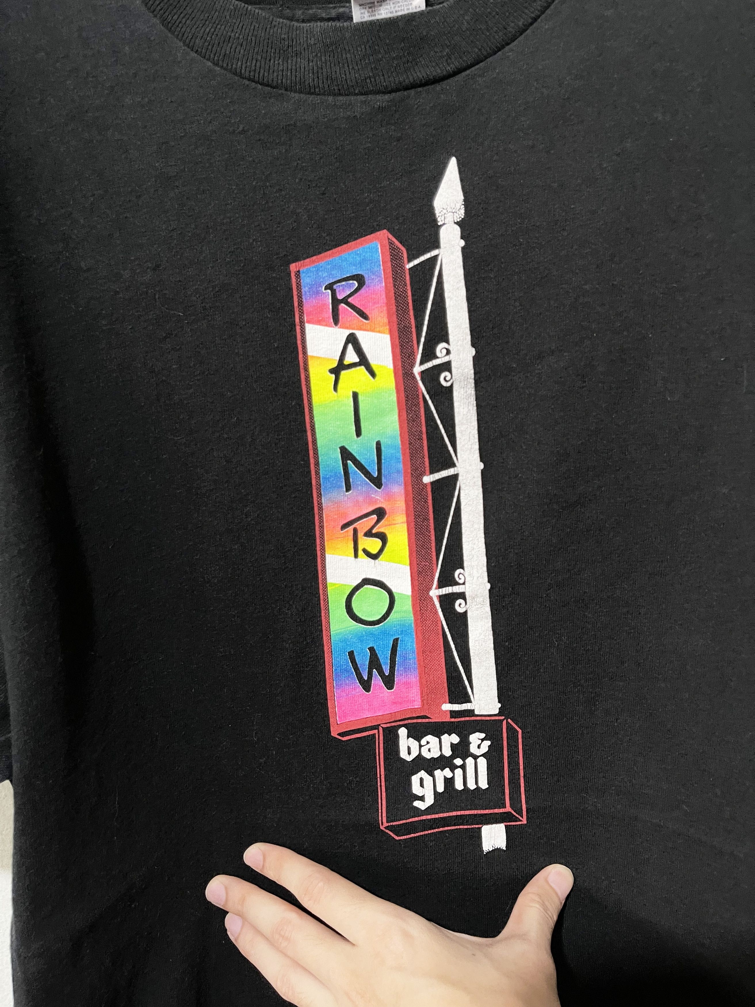 Band Tees × Vintage Vintage 90s Rainbow Bar and Grill Shirt Size US L / EU 52-54 / 3 - 2 Thumbnail