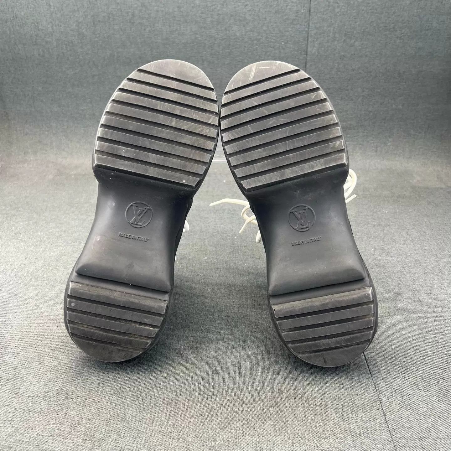 Louis Vuitton Louis Vuitton Archlight Sneaker Black & White 38 Size US 7.5 / IT 37.5 - 7 Thumbnail