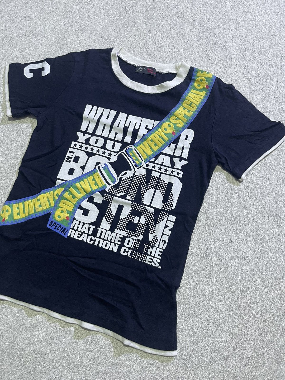 Japanese Brand Y2K BANILA CHIPS SHORT SLEEVE TSHIRT Size US M / EU 48-50 / 2 - 2 Thumbnail