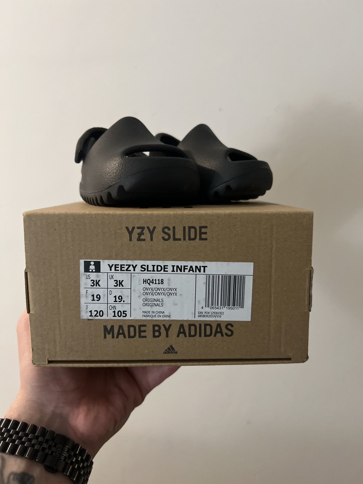 Adidas × Yeezy Yzy slide infant ONYX Size US 5 / EU 37 - 3 Thumbnail