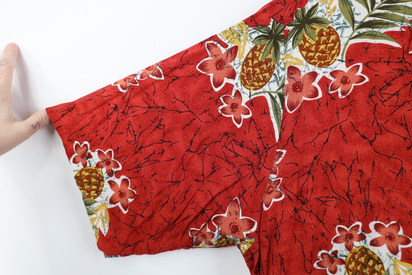Vintage Vintage 90s Streetwear Gabardine Pineapple Flower Shirt Size US XL / EU 56 / 4 - 7 Thumbnail