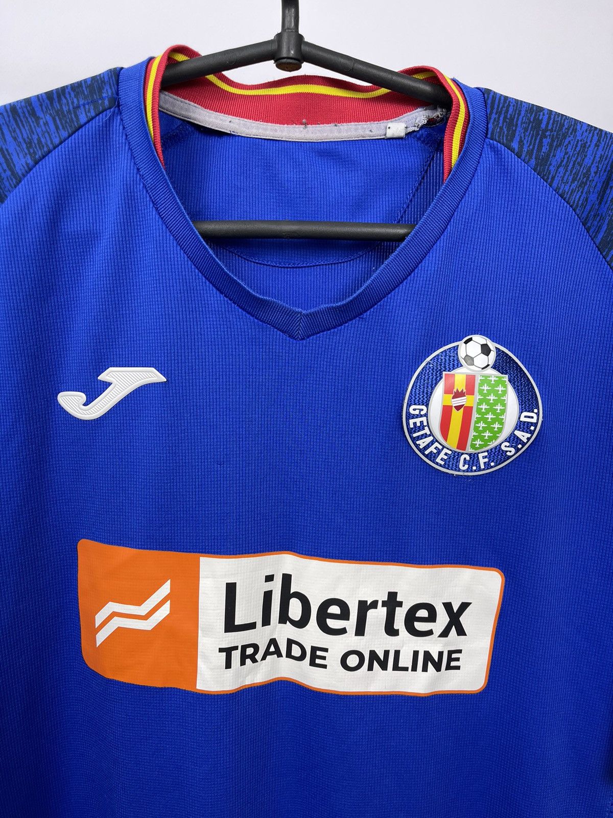 Joma Getafe CF Football Shirt 19/20 Europa League Size X-LARGE Size US XL / EU 56 / 4 - 3 Thumbnail