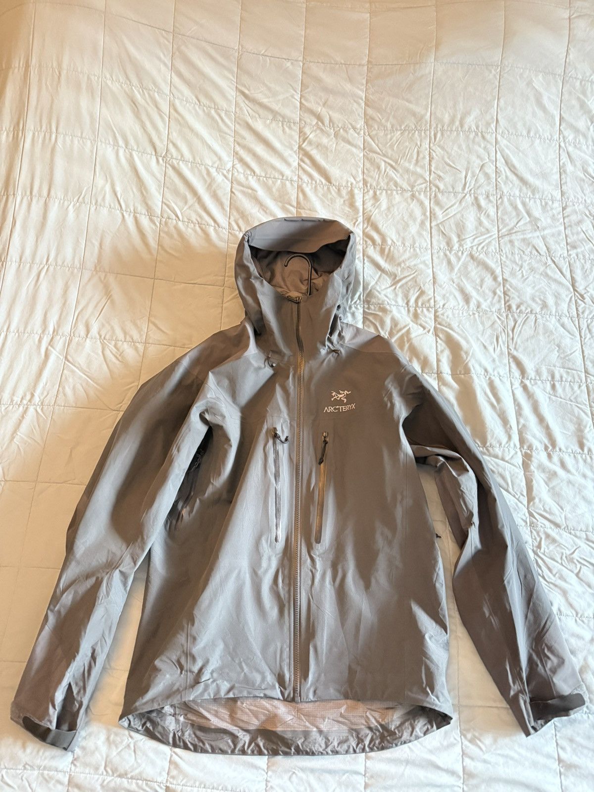 Arc'teryx Arc'teryx Men’s Grey Alpha AR Jacket Gore-Tex Size US M / EU 48-50 / 2 - 1 Thumbnail