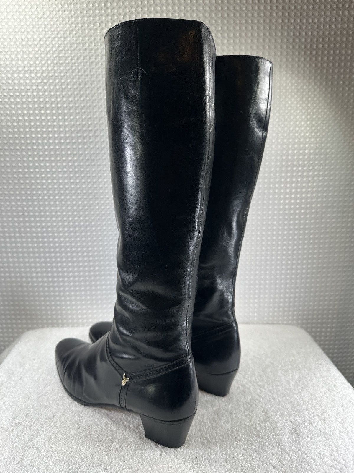 Salvatore Ferragamo Salvatore Ferragamo Black Leather Boots Sz 5.5 Size US 5.5 / IT 35.5 - 6 Thumbnail
