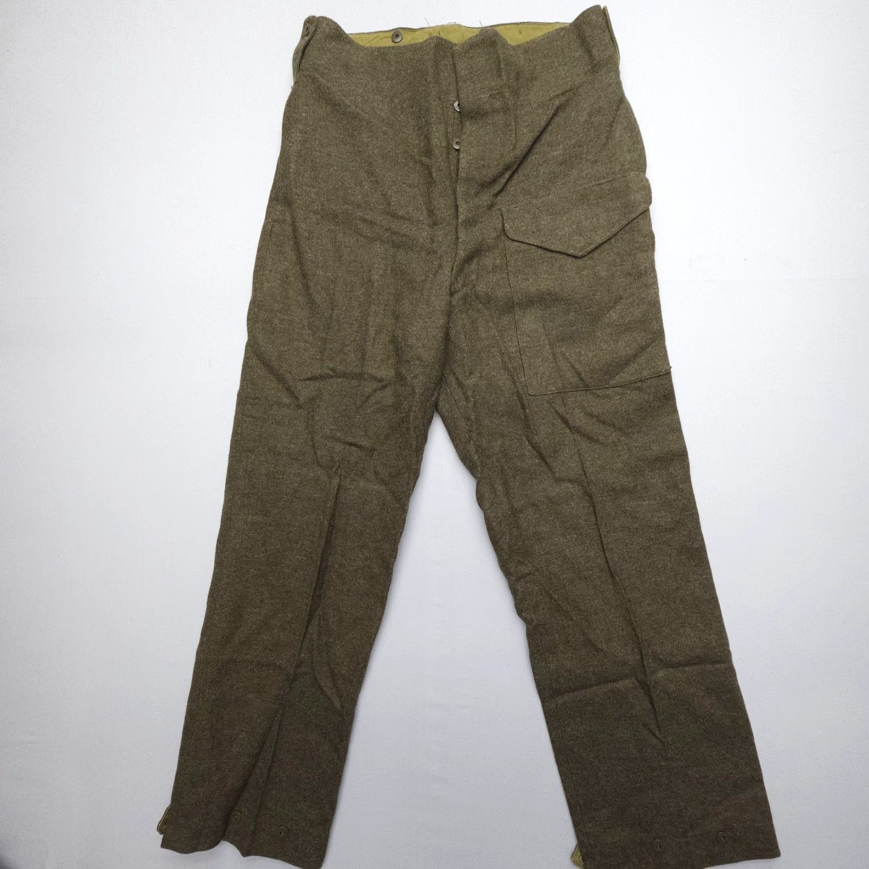 CO Vtg 1950's MFG Co Wool Pants 36 x 32" High Rise Casual Workwear Straight Leg Men’s Pants Green Wool Battle Dress Trousers USA Vintage Cargo Pocket Size US 36 / EU 52 - 2 Thumbnail