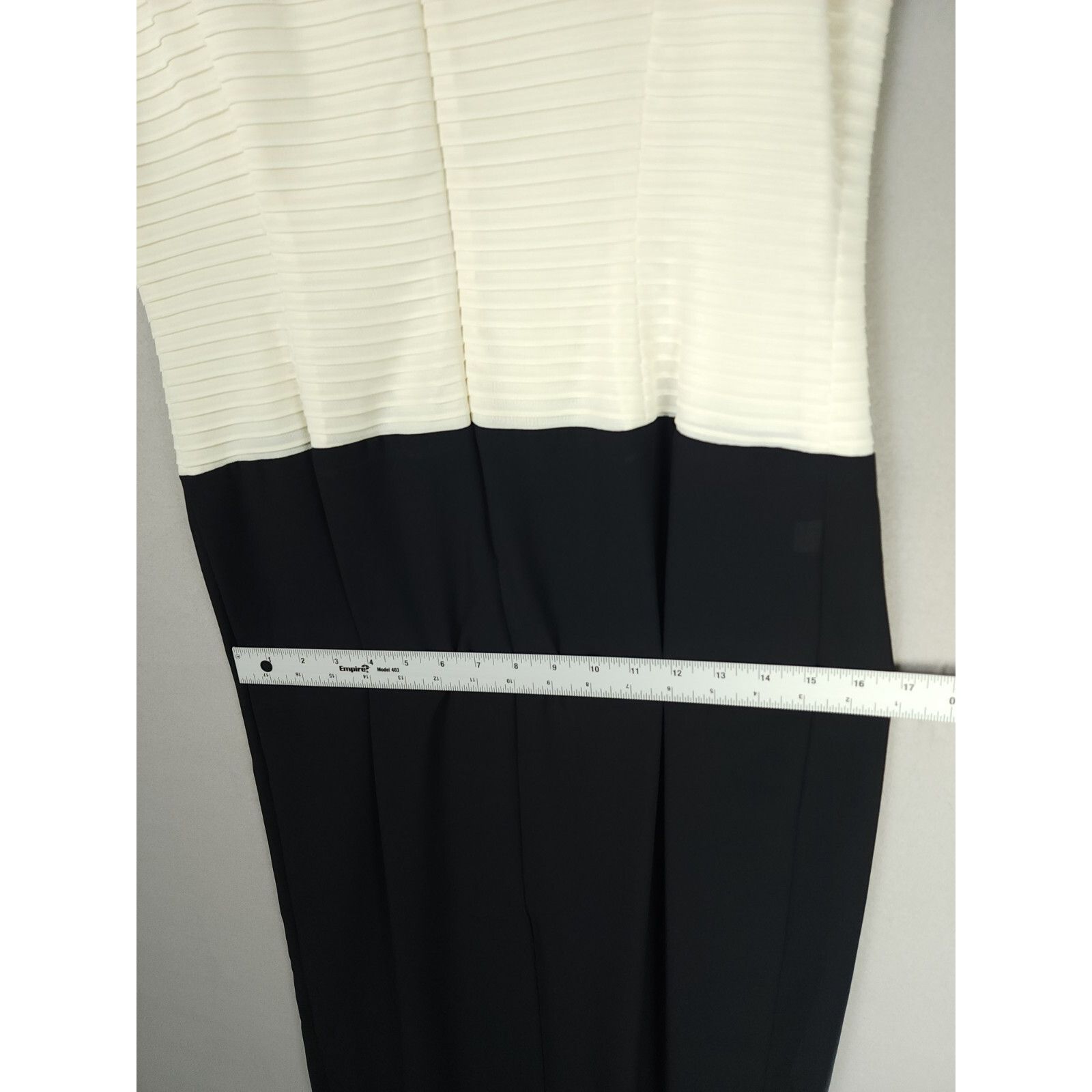 Vintage Patra Petite Full Length Two-Toned Beige/Blk Sheath Dress 8P Size M / US 6-8 / IT 42-44 - 6 Thumbnail