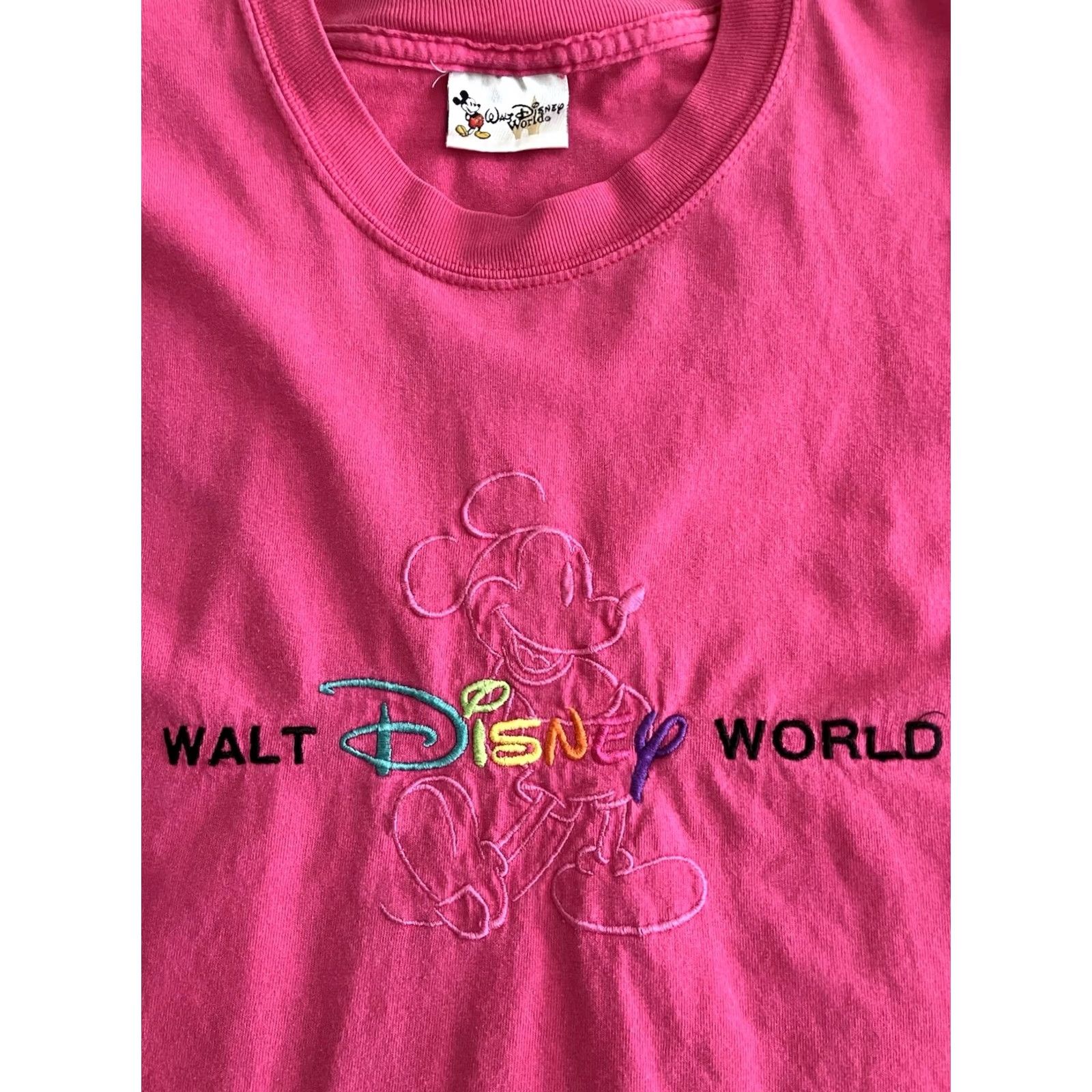 Disney VINTAGE Walt Disney World Mickey Mouse Embroidered Tee T Shirt Hot Pink XL 1990s Unisex Size US XL / EU 56 / 4 - 2 Thumbnail