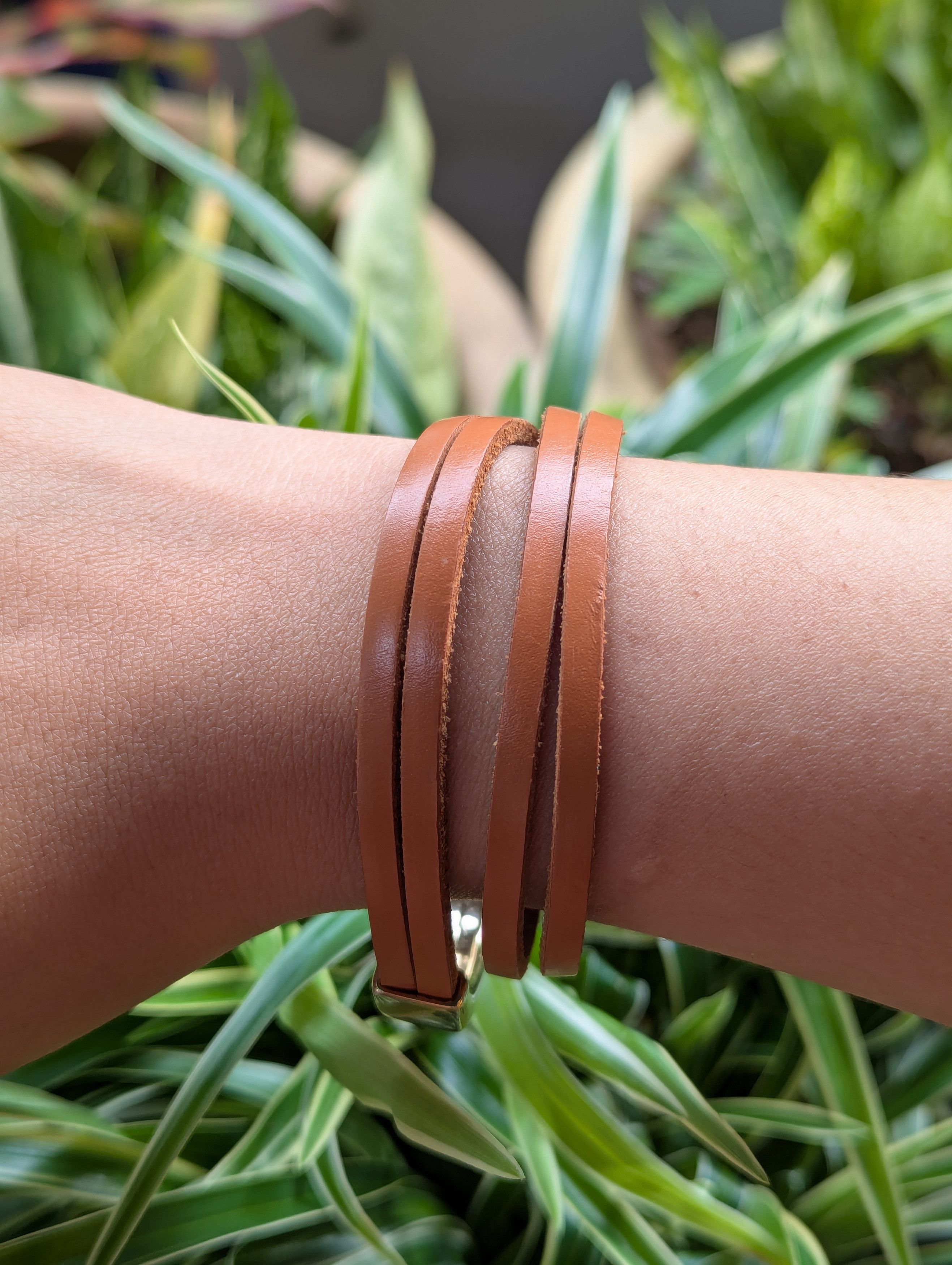 Leather S-hook Double Wrap Leather Bracelet Size ONE SIZE - 2 Thumbnail