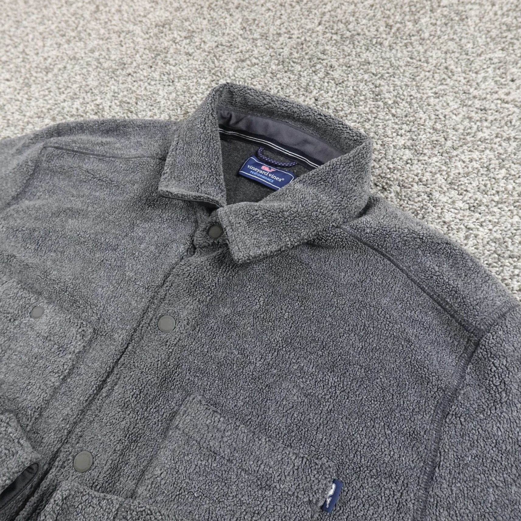 Vineyard Vines Vineyard Vines Jacket Mens L Gray Performance Fleece Snap Shirt Shacket Coat Top Size US L / EU 52-54 / 3 - 2 Thumbnail