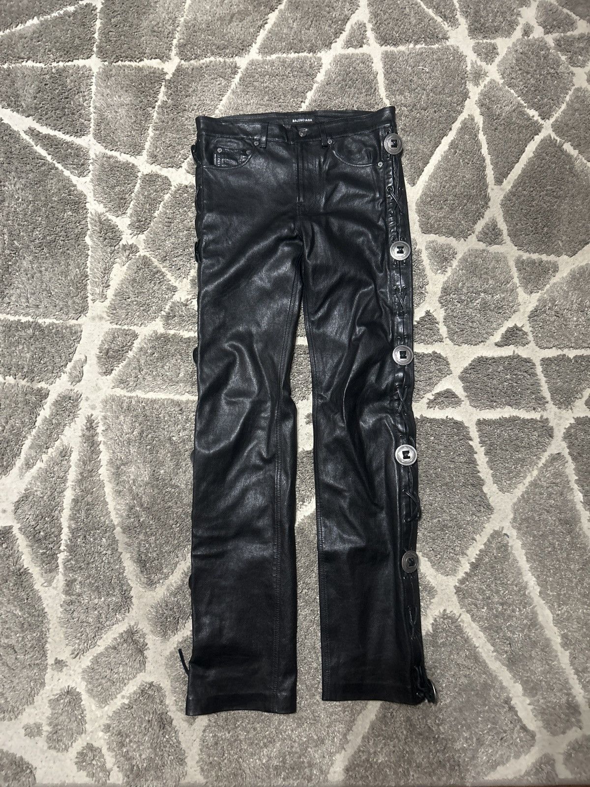 パンツ BALENCIAGA SS18 leather convertible SS18 Balenciaga Convertible Leather Denim •Size 30 - Fits True To