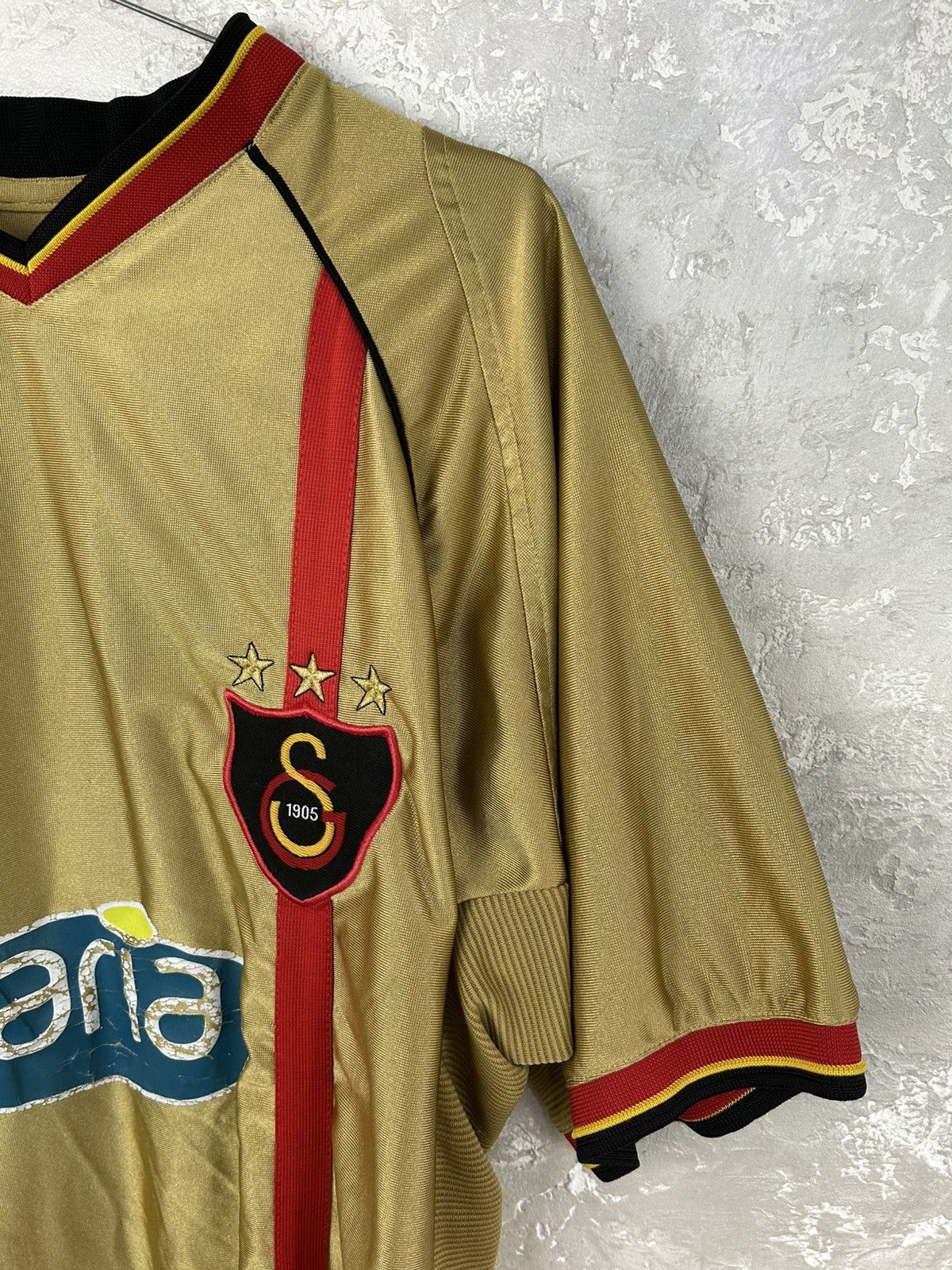 Umbro Vintage 2002-03 Galatasaray Football Shirt Jersey Umbro Size US L / EU 52-54 / 3 - 4 Thumbnail