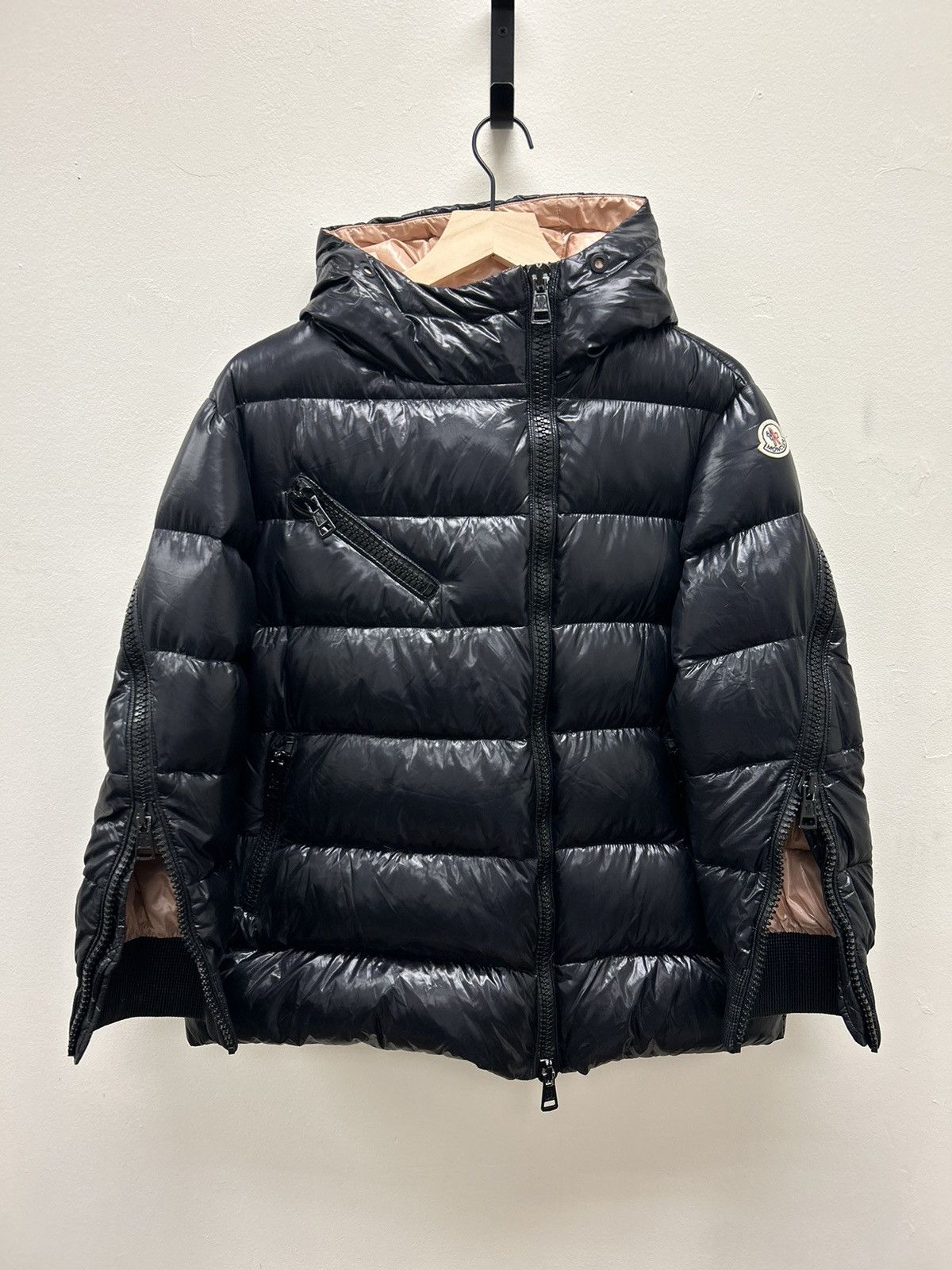 Moncler MSRP: $1.8k Sleeve Zip Goose Puffer Jacket Size US S / EU 44-46 / 1 - 2 Thumbnail