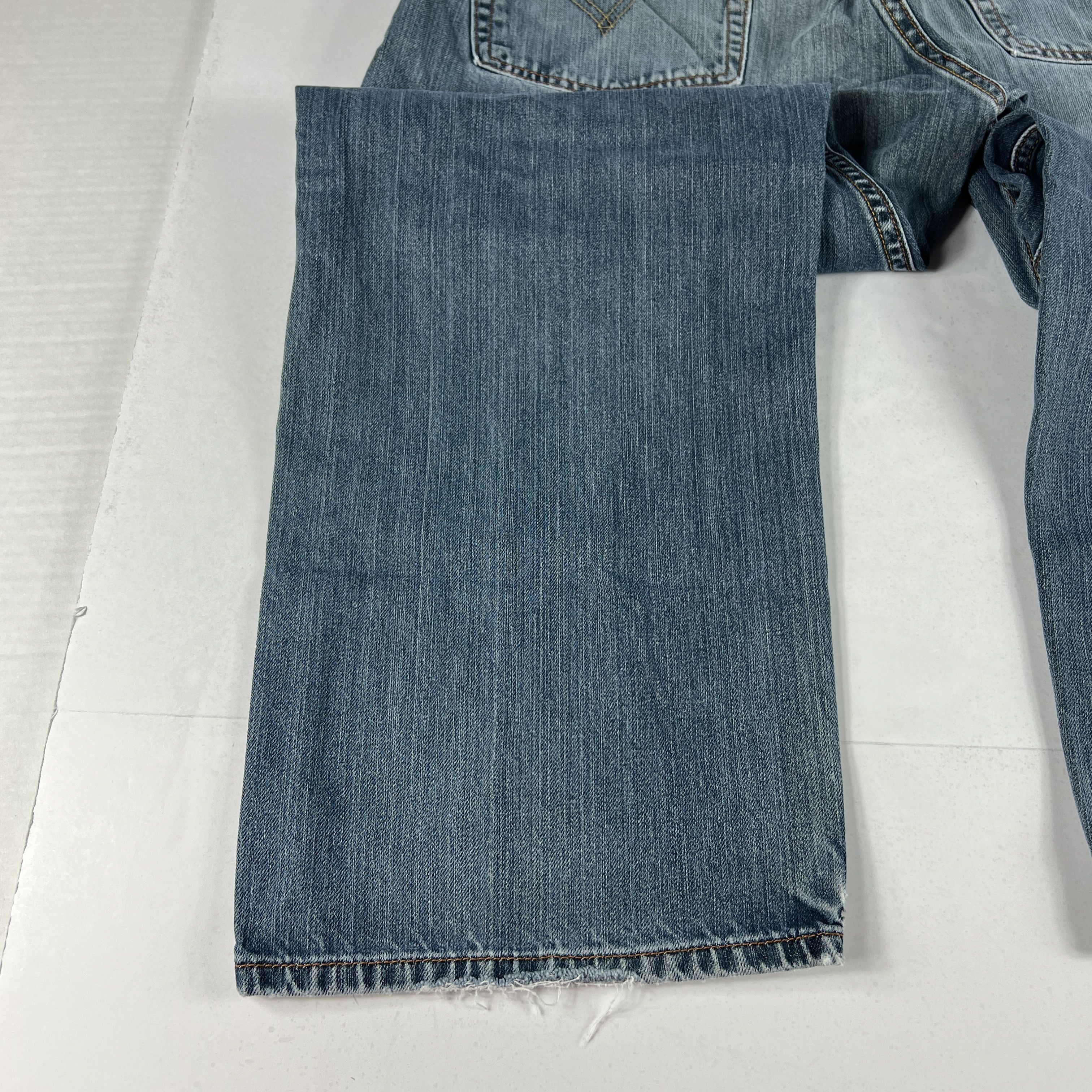 Levi's Y2K Levi's Jean 569 Loose Straight Blue Faded Thrashed Denim Size US 34 / EU 50 - 20 Thumbnail