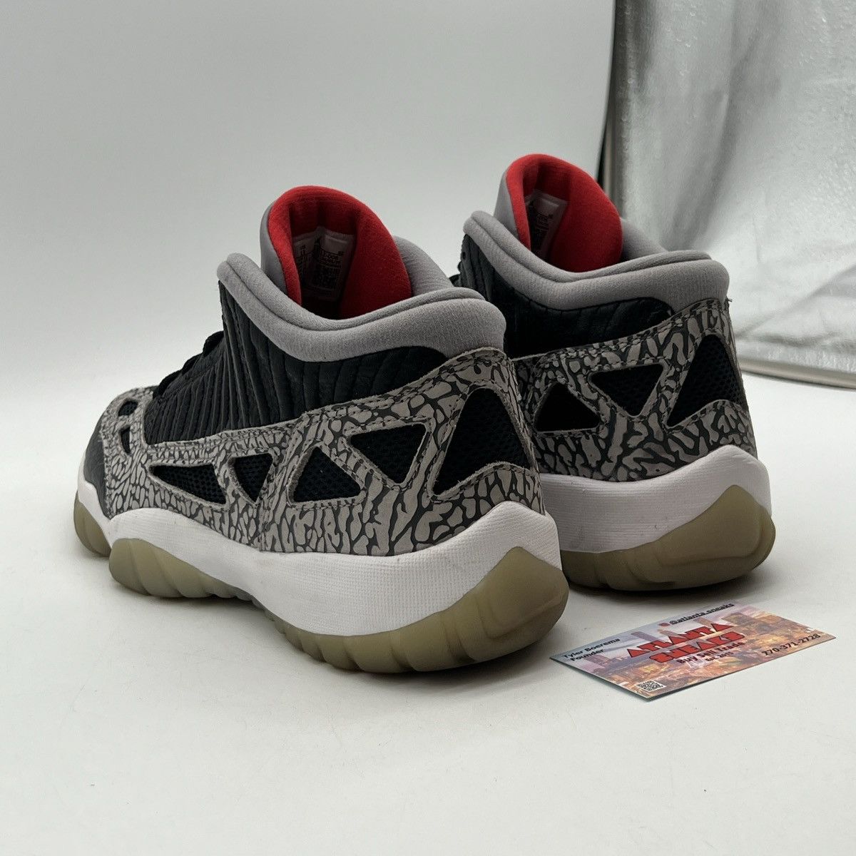 Jordan Brand Air Jordan 11 low black cement Size US 13 / EU 46 - 4 Thumbnail