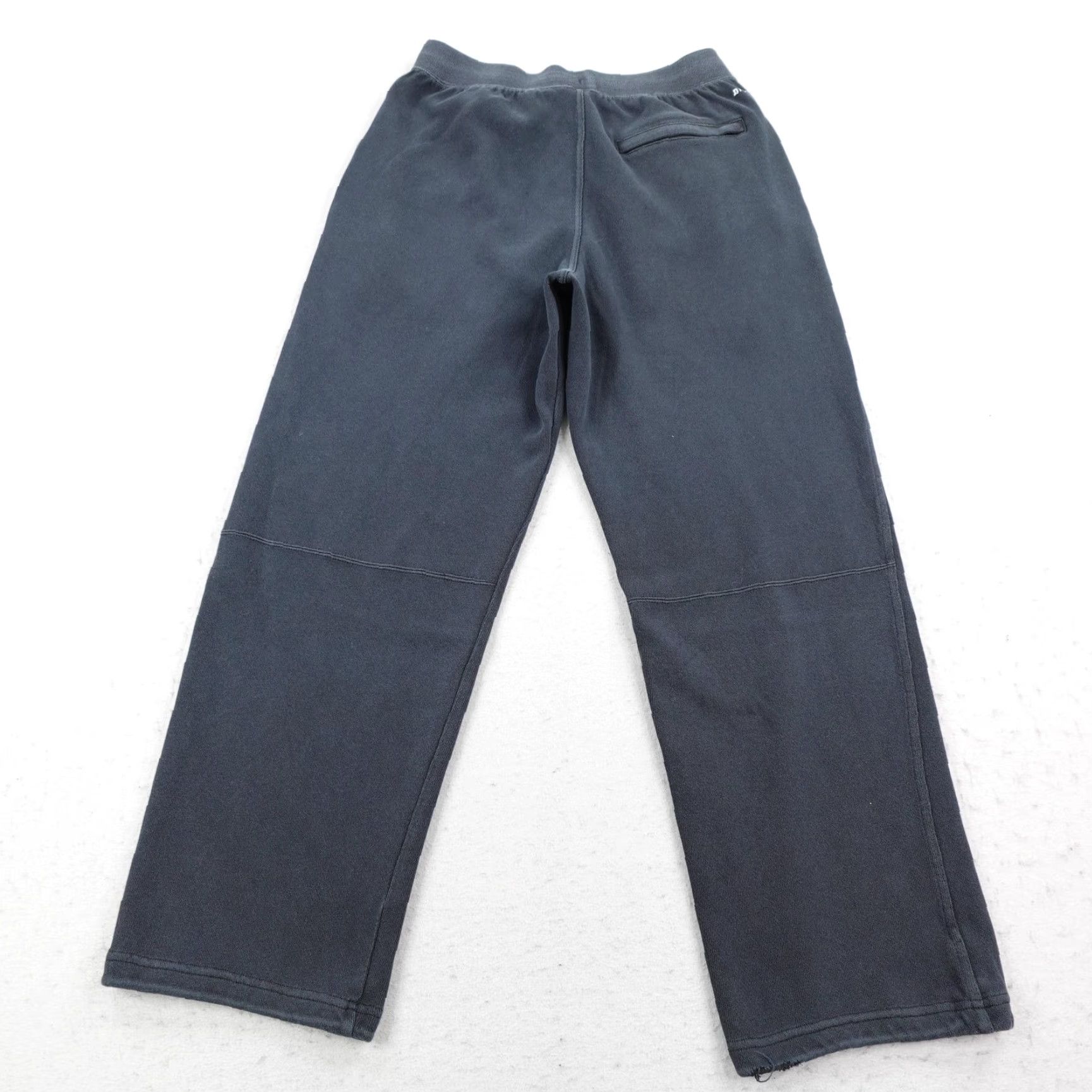 Nike Nike Dri-FIT Sweatpants Men Large Black Pants Sweatpants Basketball Gym LeBron James Distressed Pockets Adjustable Waist Drawstring Size US 33 - 7 Thumbnail