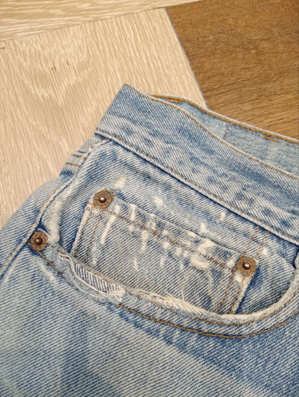 Levi's Vintage Clothing LEVI'S VINTAGE 501 DISTRESSED JEANS - SIZE 36 BLUE Size US 36 / EU 52 - 6 Thumbnail