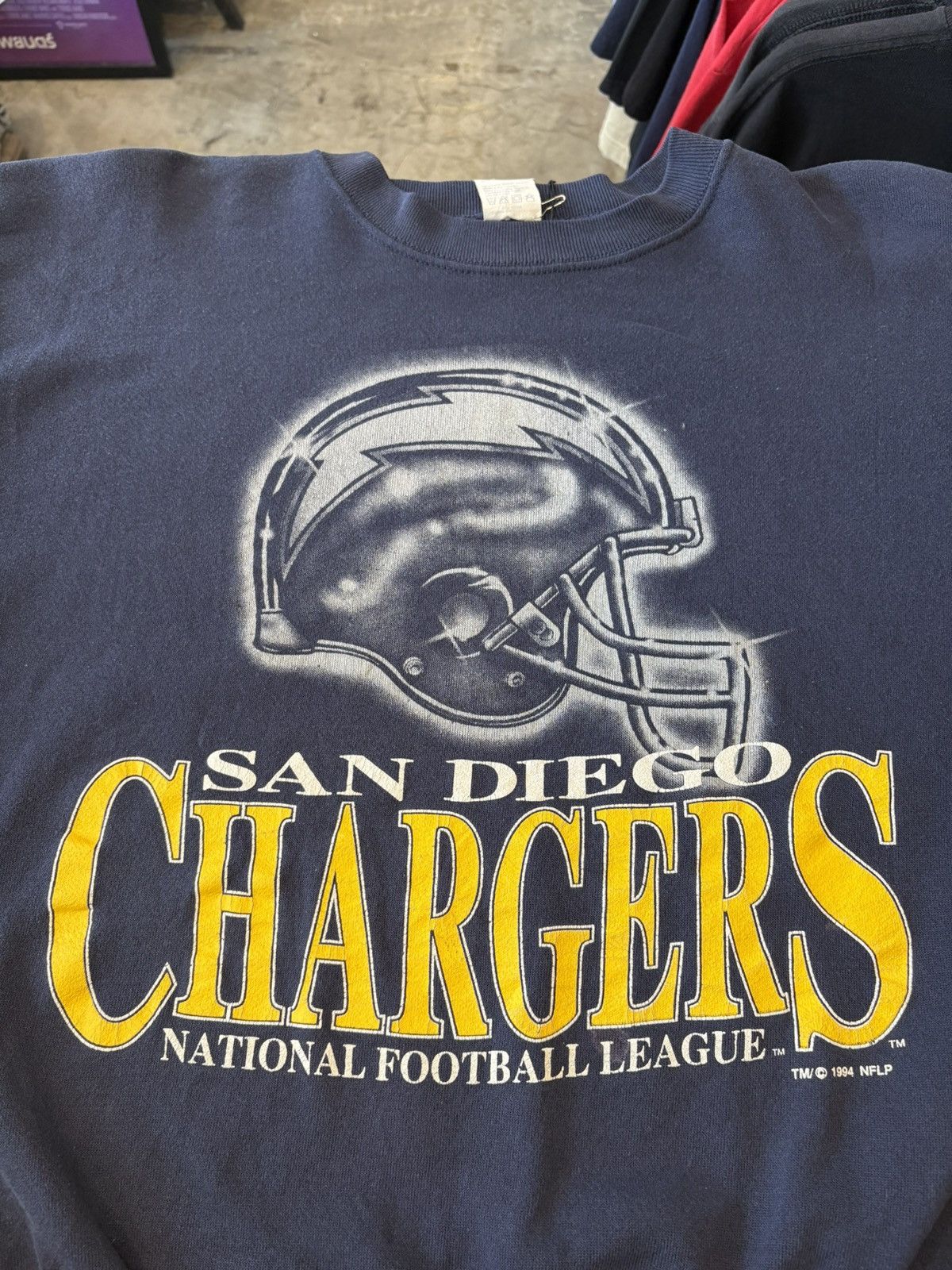 NFL Vintage 90s San Diego Chargers NFL Crewneck Sweatshirt Size US XL / EU 56 / 4 - 9 Thumbnail
