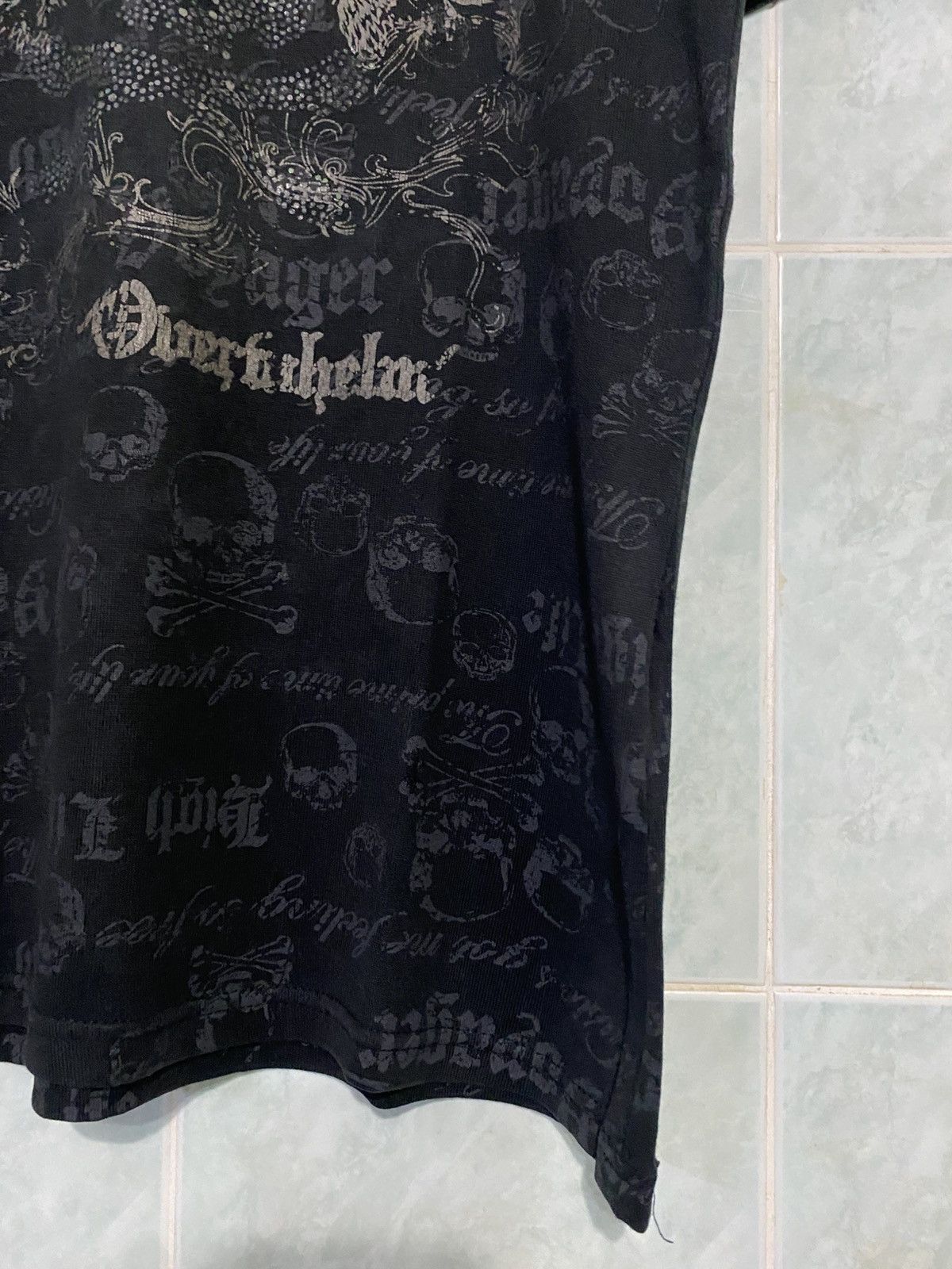 Japanese Brand Japan Ivanhoe High Life Skull Overprint Gothic Style Tshirt Size US L / EU 52-54 / 3 - 6 Thumbnail