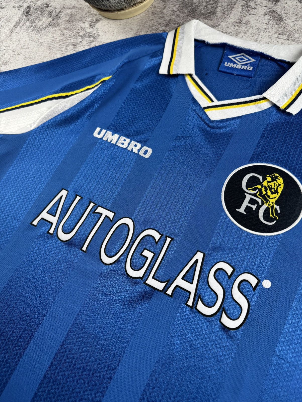 Umbro Umbro Chelsea 1997/1999 Retro Football T Shirt Jersey Tee Size US L / EU 52-54 / 3 - 8 Thumbnail