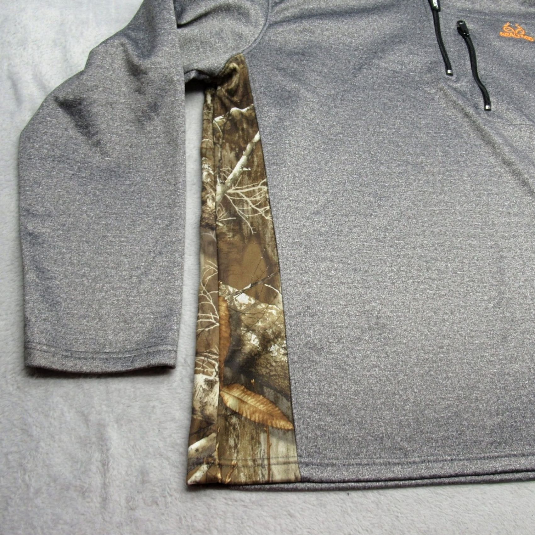 Realtree Realtree Sweatshirt Mens XL Gray Camo Trim 1/4 Zip Pullover Hunting Outdoors Size US XL / EU 56 / 4 - 7 Thumbnail