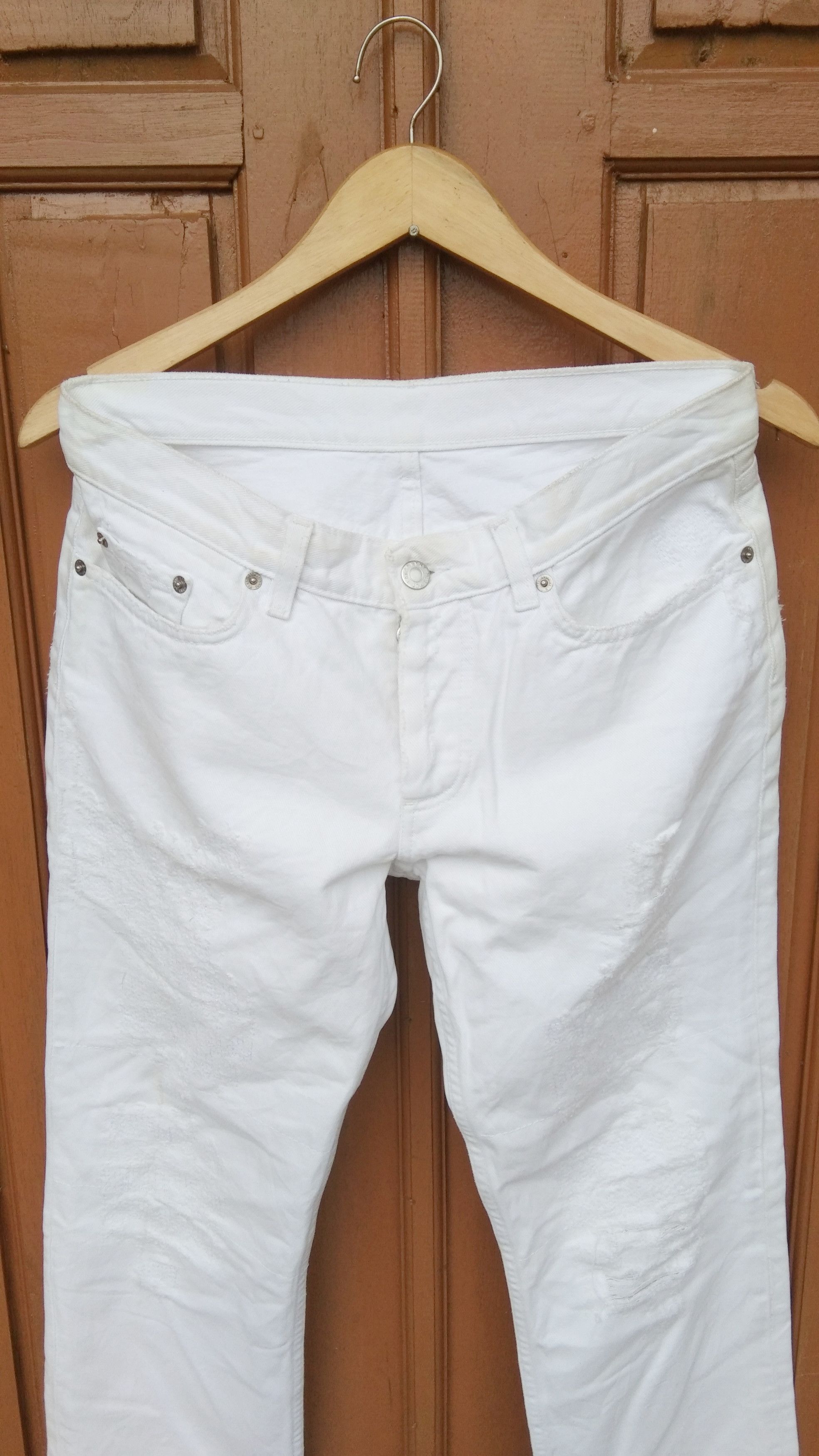 Helmut Lang Helmut lang disstressed white straight denim Size US 29 - 2 Thumbnail