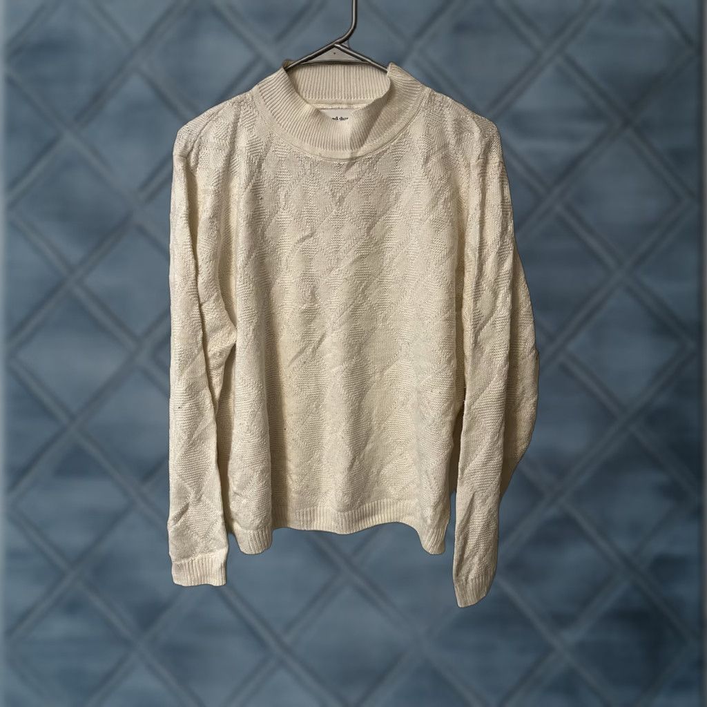 Vintage Alfred Dunner Women's White Mock Neck Sweater Acrylic L Large Pullover Knit Lightweight Size L / US 10 / IT 46 - 1 Thumbnail