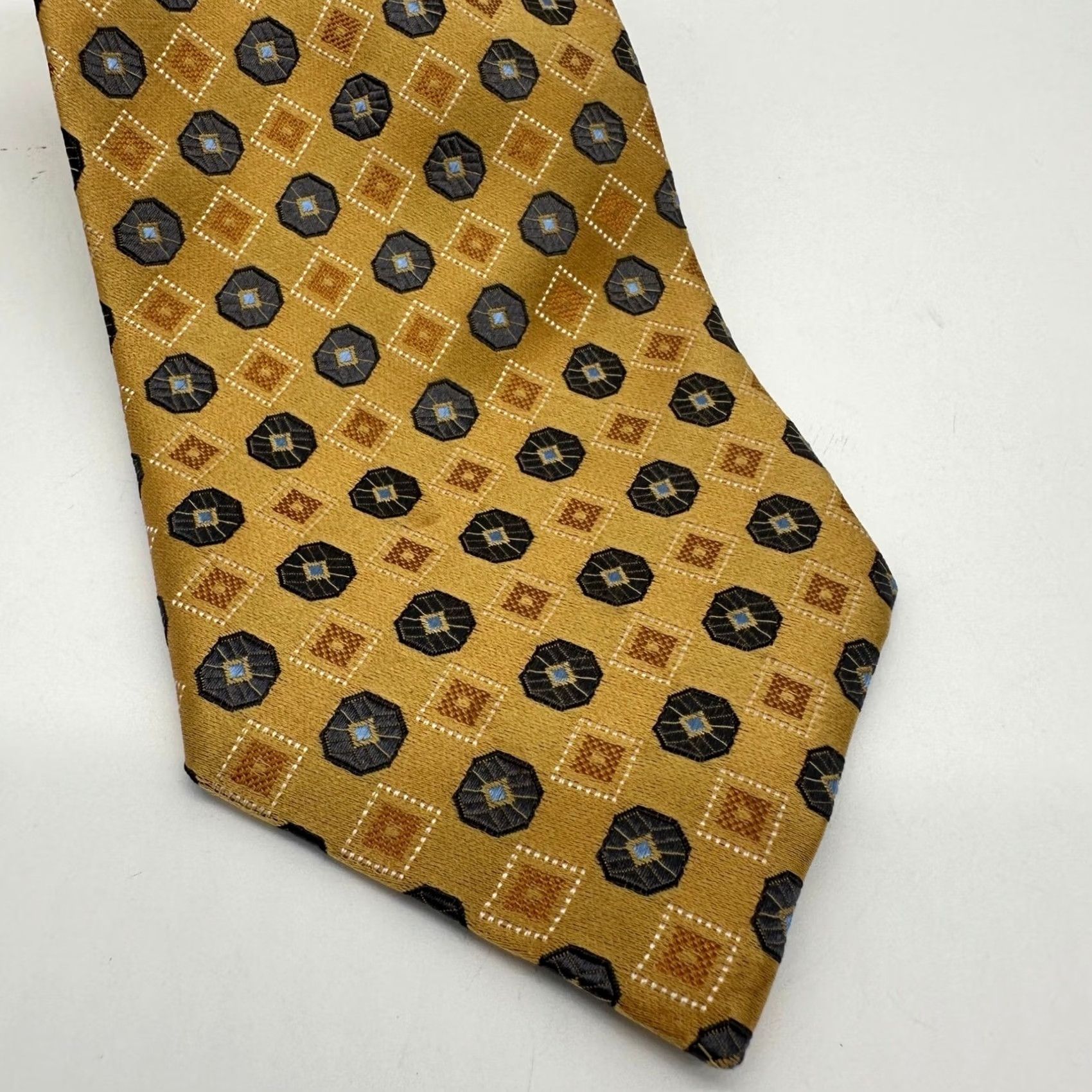 Ermenegildo Zegna Ermenegildo Zegna Silk Necktie Mens One Size Yellow Geometric Tie Made In Italy Size ONE SIZE - 2 Thumbnail