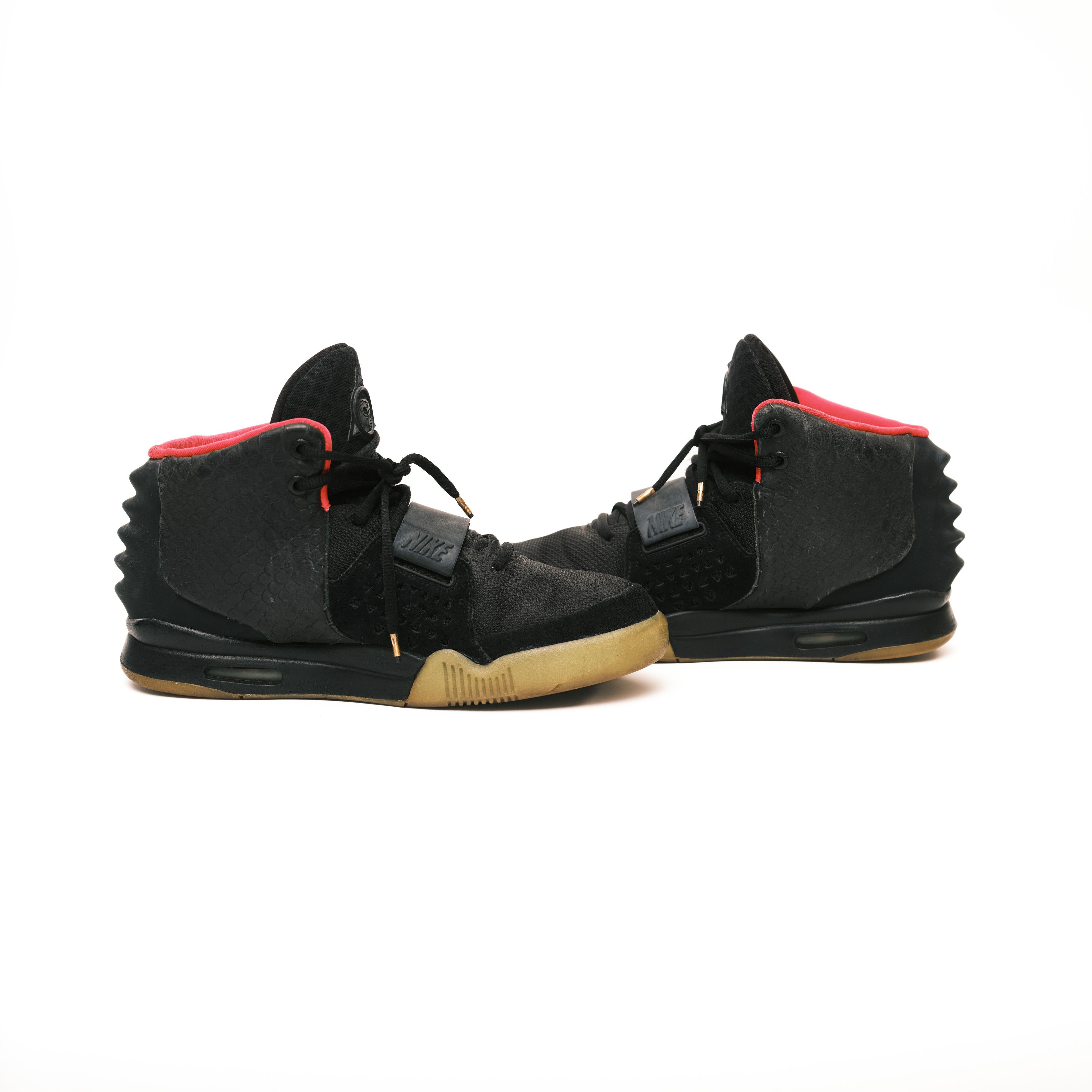 Kanye West × Nike Nike Air Yeezy 2 Solar Red Size 10.5 Size US 10.5 / EU 43-44 - 10 Thumbnail