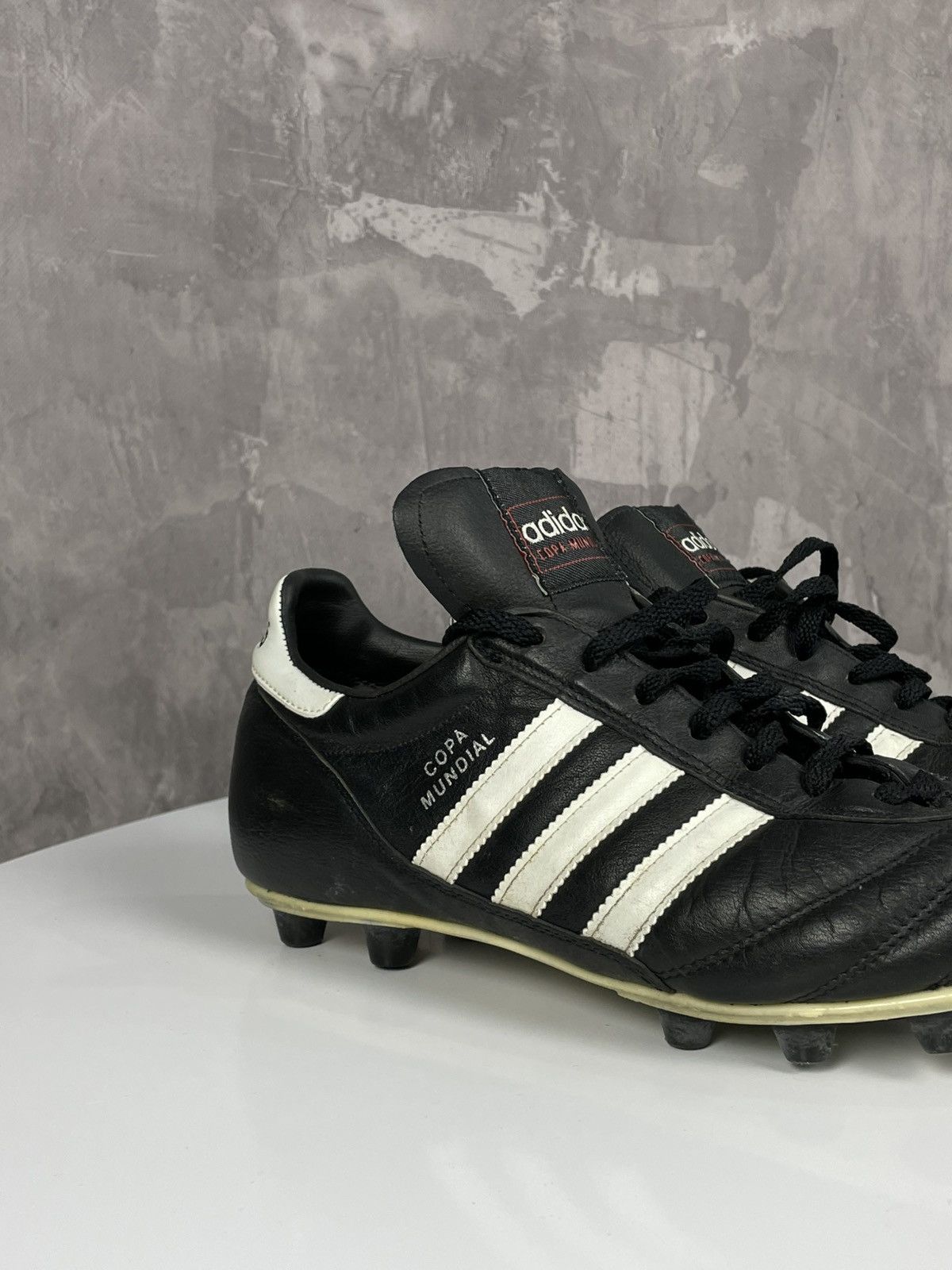 Adidas Vintage 1998’s Adidas Copa Mundial Football Boots Size US 9.5 / EU 42-43 - 2 Thumbnail