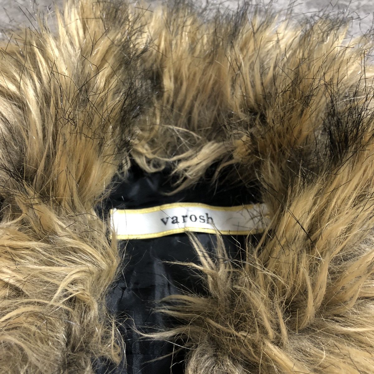 GOSTAR DE FUGA × Japanese Brand × Tornado Mart (SOLD)Varosh Fur Puffer Jacket Size US S / EU 44-46 / 1 - 3 Thumbnail
