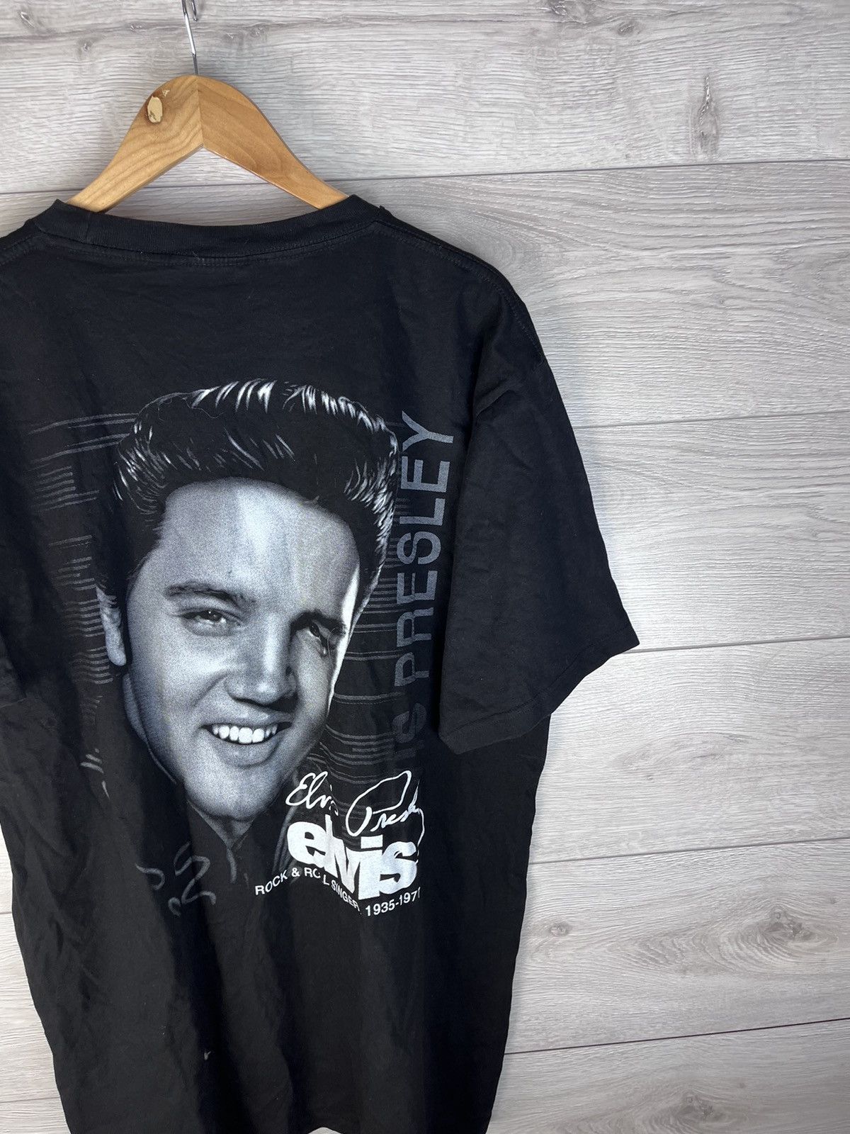 Fruit Of The Loom Vintage men’s Merch t-shirt Elvis Presley size xl Size US XL / EU 56 / 4 - 7 Thumbnail
