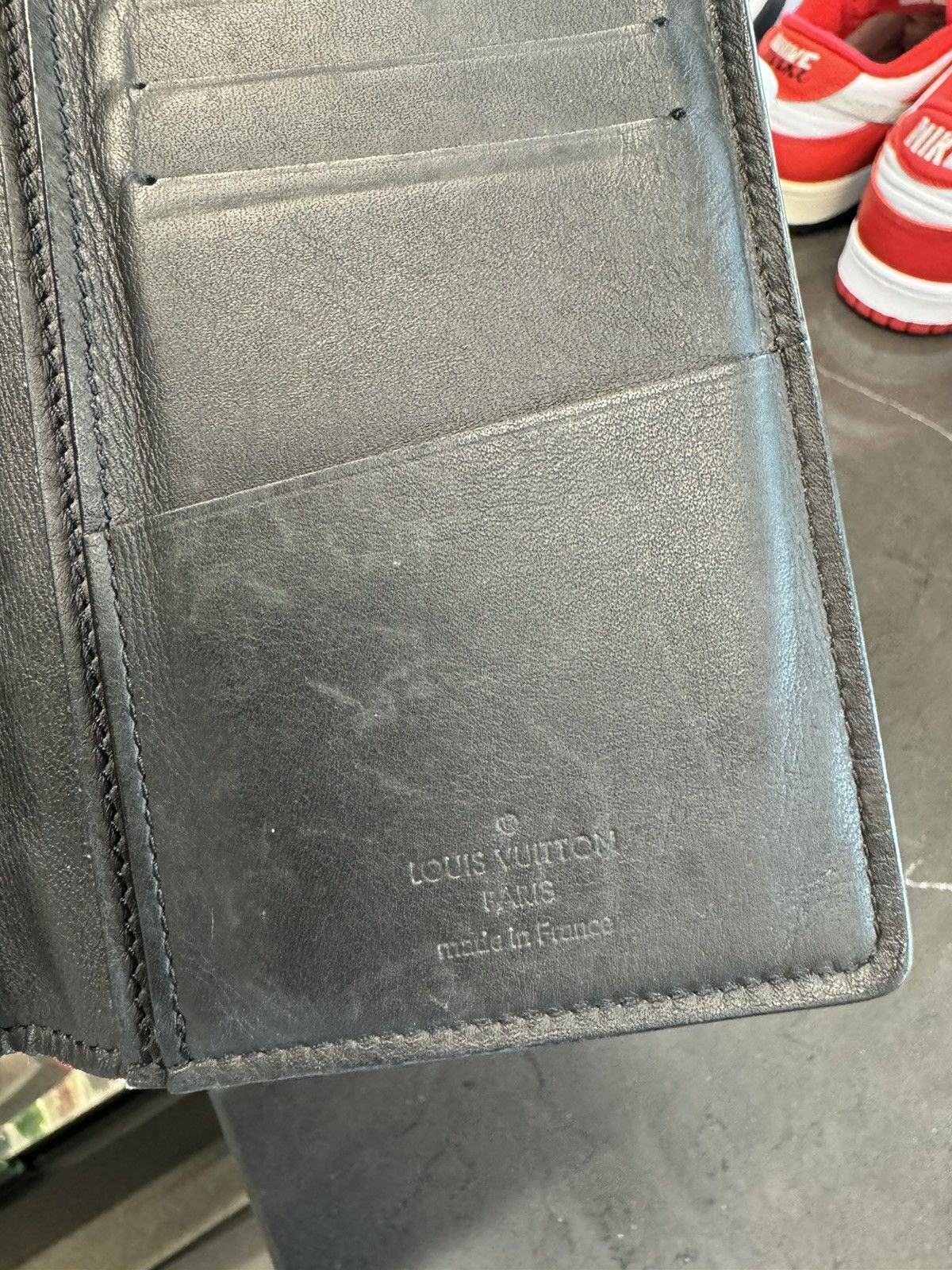 Louis Vuitton Louis Vuitton Brazza Wallet Monogram Shadow Size ONE SIZE - 3 Thumbnail