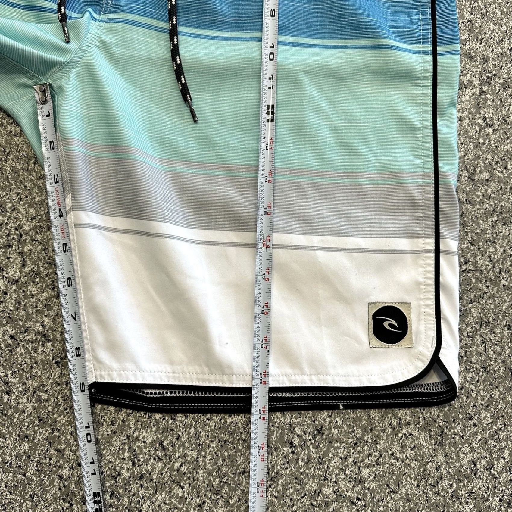 Rip Curl Rip Curl Board Shorts Mens 36 Colorblock Striped Swim Trunks Blue Size US 36 / EU 52 - 8 Thumbnail