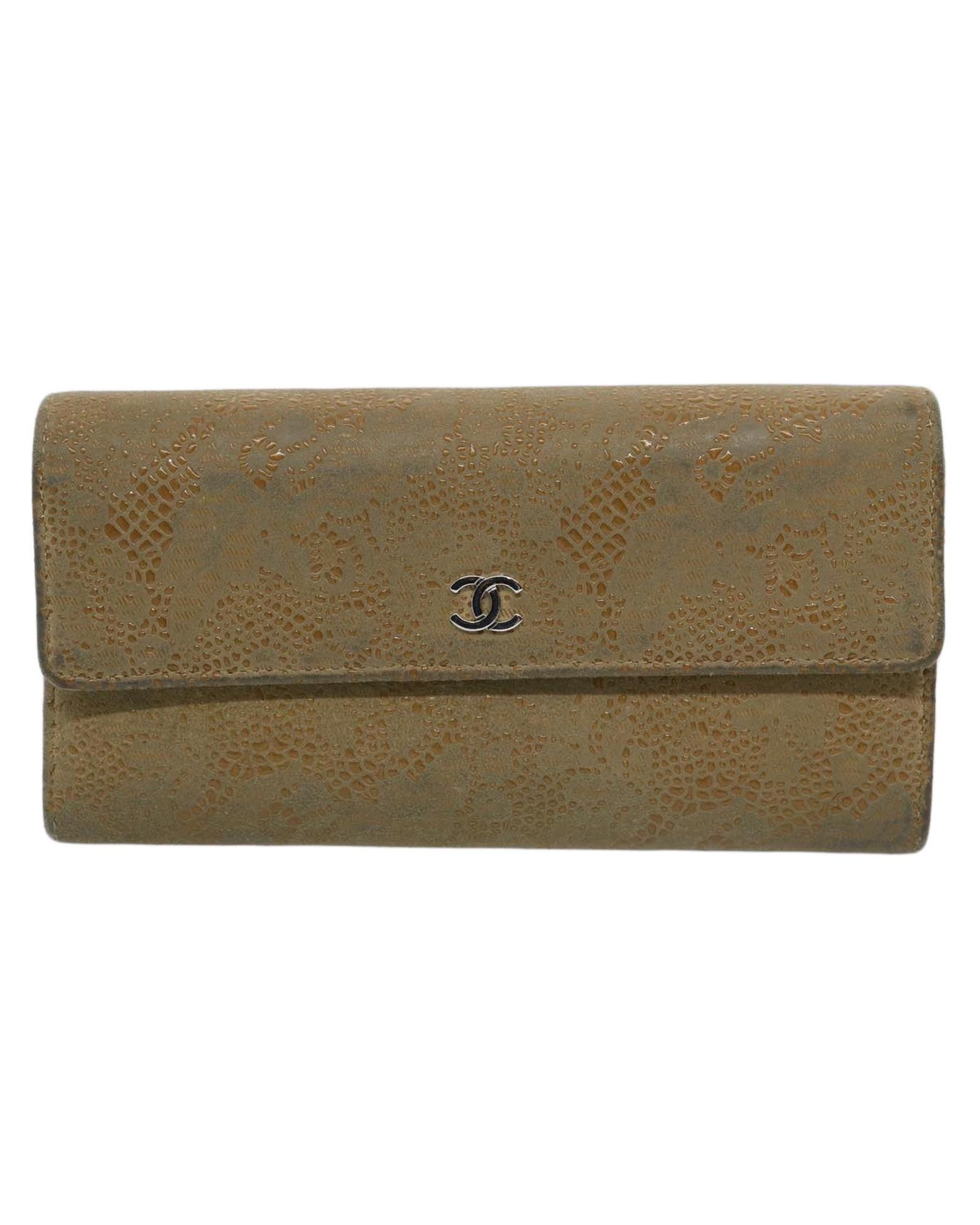 image of Chanel Beige Suede Long Wallet With Cc Logo And Accessories, Women's