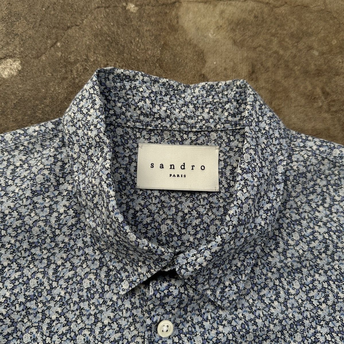 Sandro Sandro Floral Button Ups Shirt Size US S / EU 44-46 / 1 - 5 Thumbnail